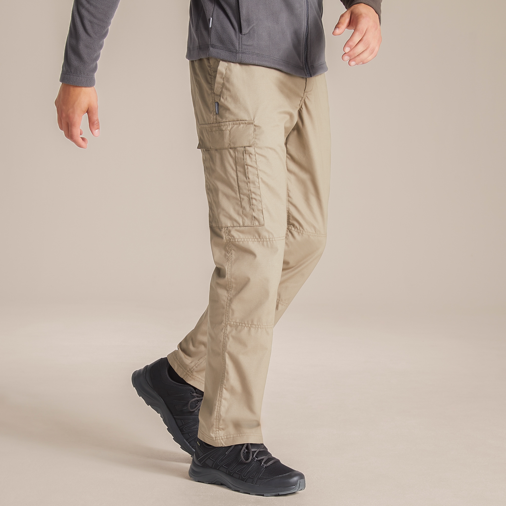 Craghoppers Men's Beige Expert Kiwi Tailored Trousers Size: 34S