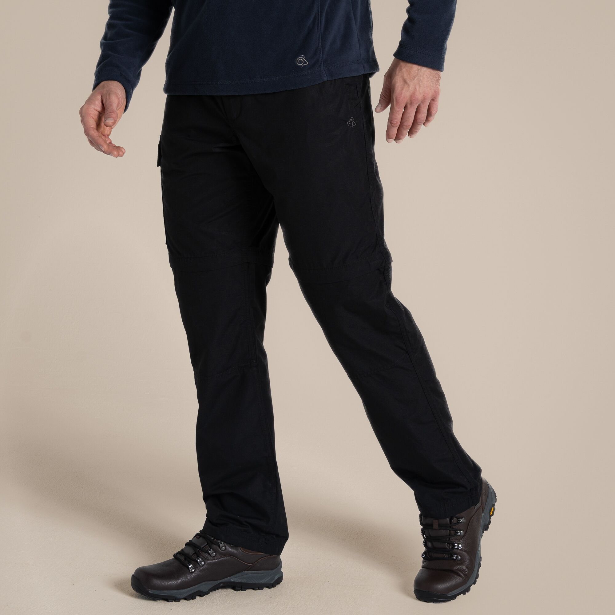 Craghoppers Men's Black Expert Kiwi Tailored Convertible Trousers Size: 32R