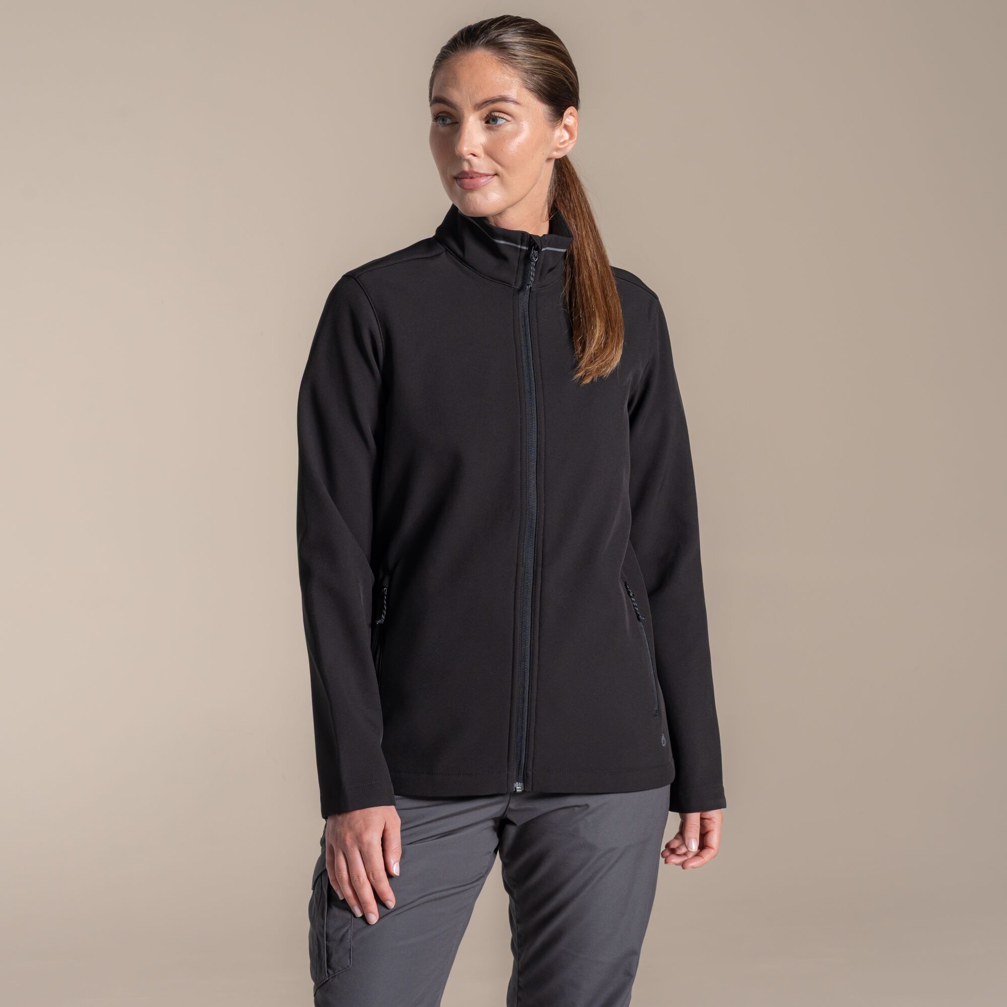 Craghoppers Women's Black Expert Basecamp Ii Softshell Jacket Size: 18