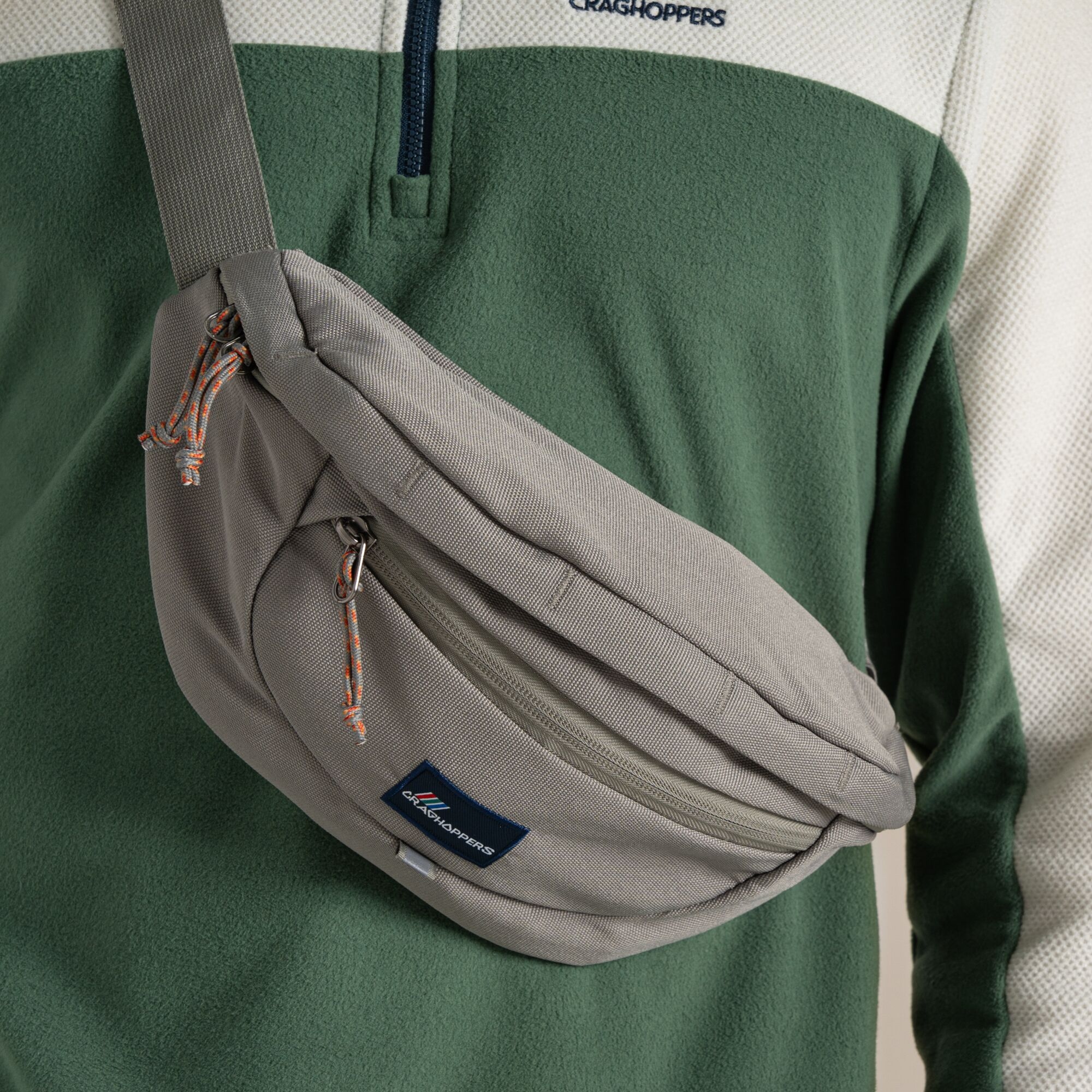 Craghoppers Green 1.5L Kiwi Ii Water-Repellent Bum Bag in Size Single, Sports Direct - Image 3