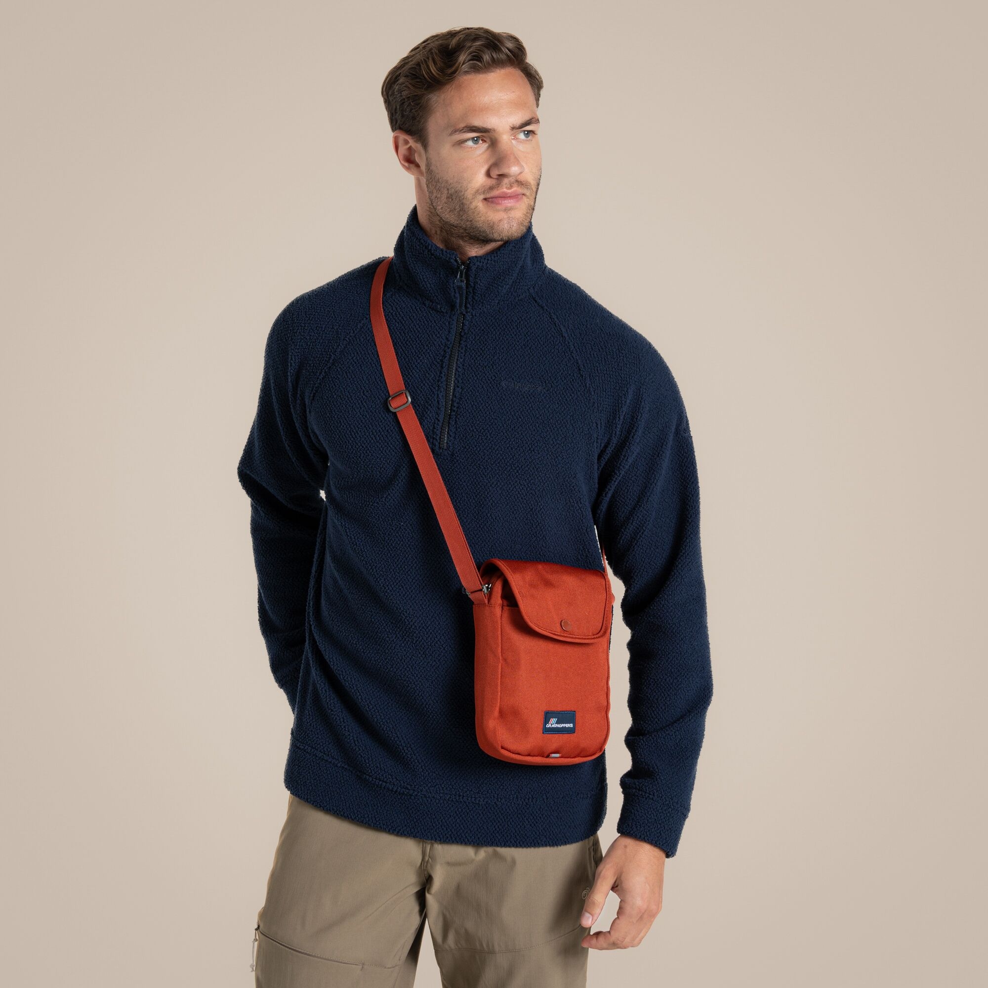 Craghoppers Unisex Red Kiwi Crossbody Ii Size: Single