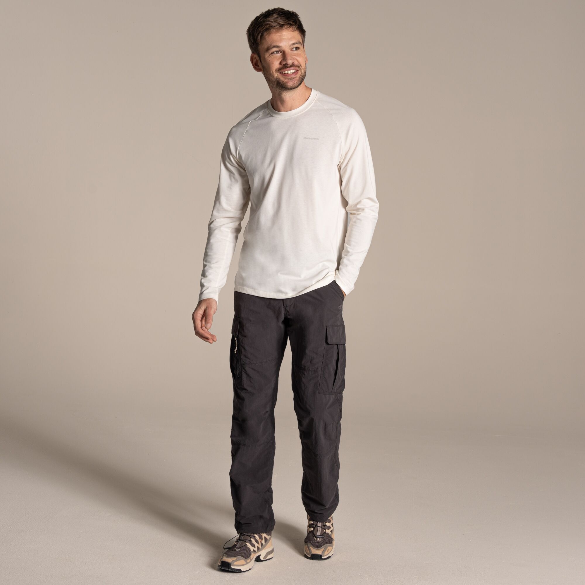 Craghoppers Men's Black Nosilife Cargo Trouser Iii Size: 42R