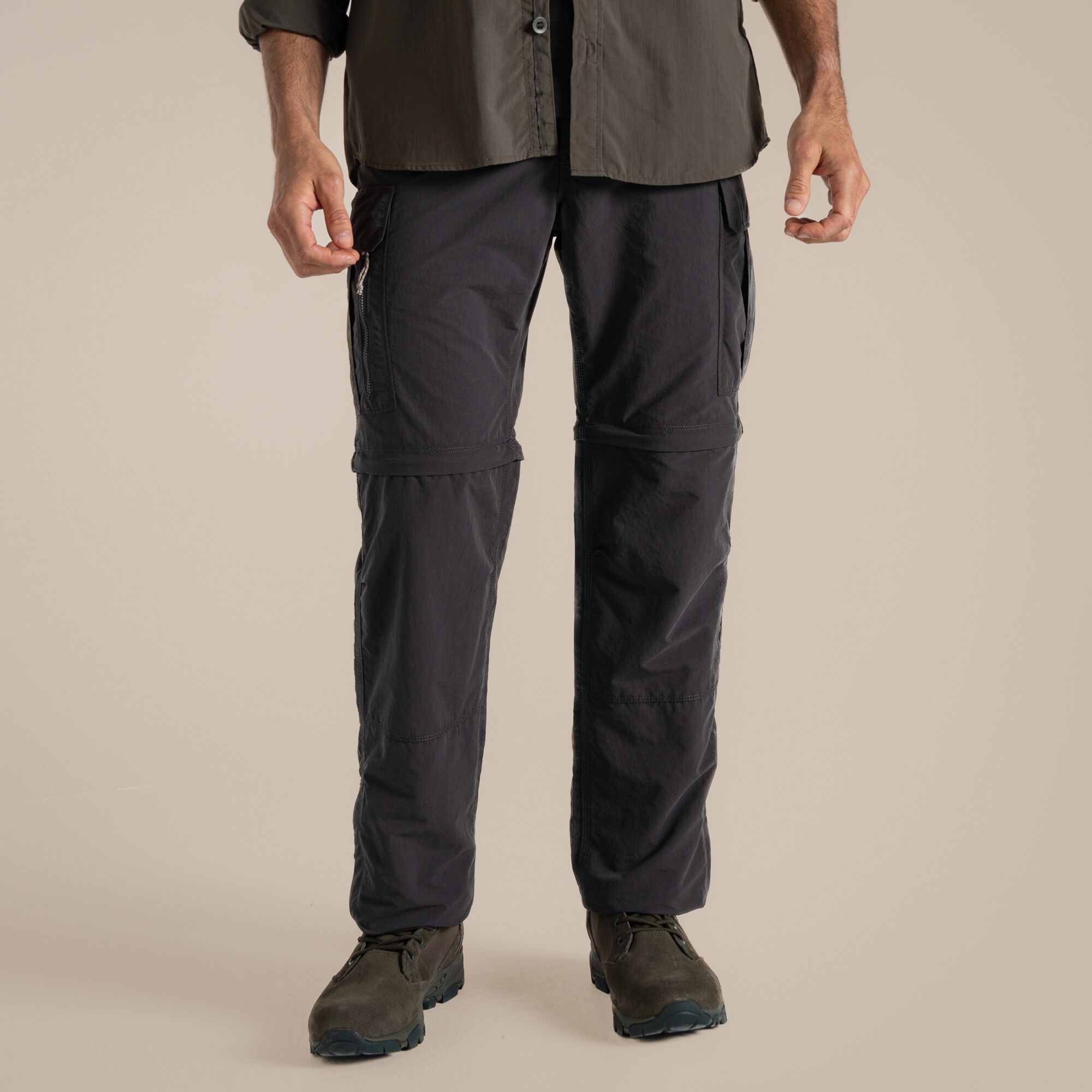 Craghoppers Men's Black Nosilife Convertible Cargo Trouser Iii Size: 42R