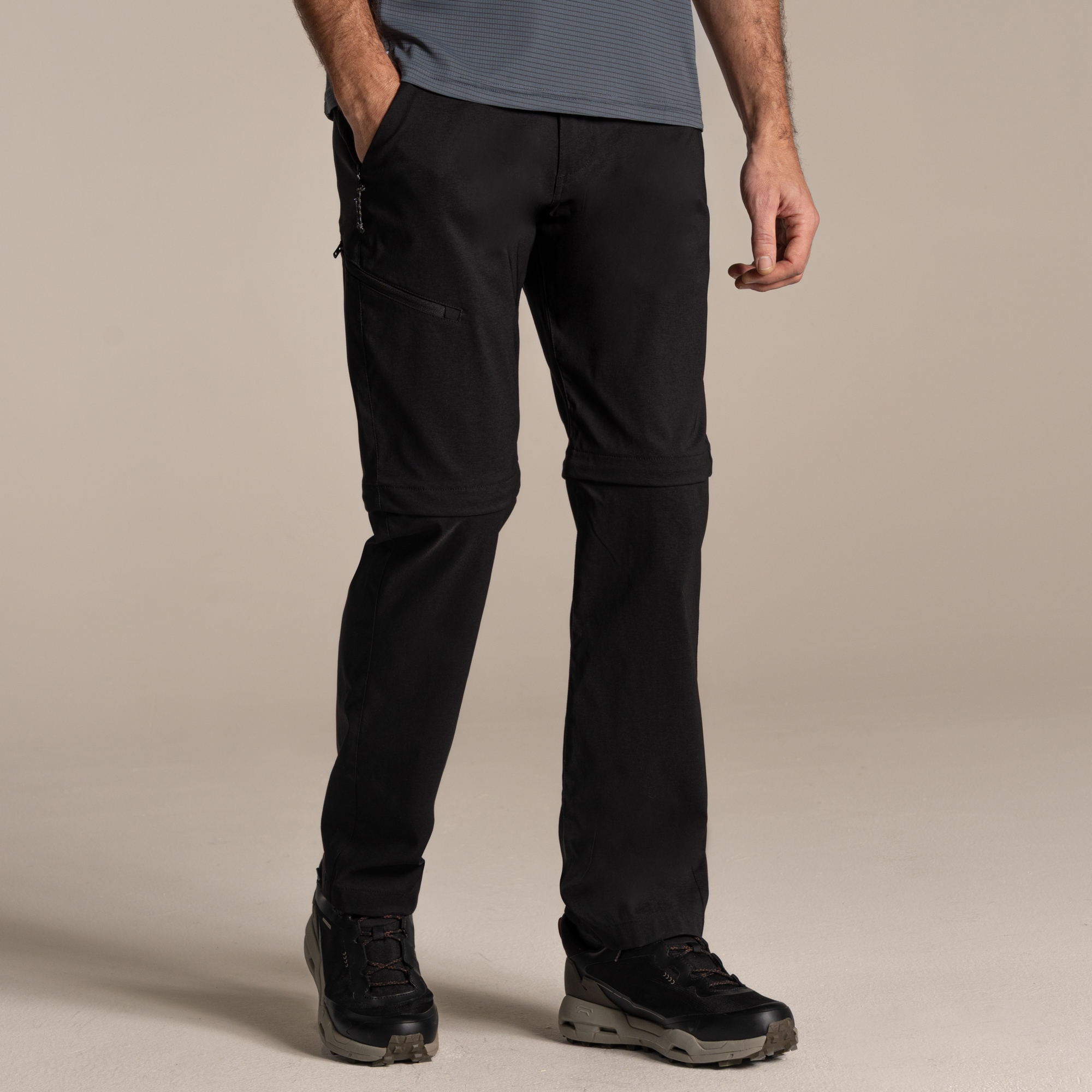 Craghoppers Men's Black Kiwi Pro Iii Convertible Trousers Size: 42R - Image 1