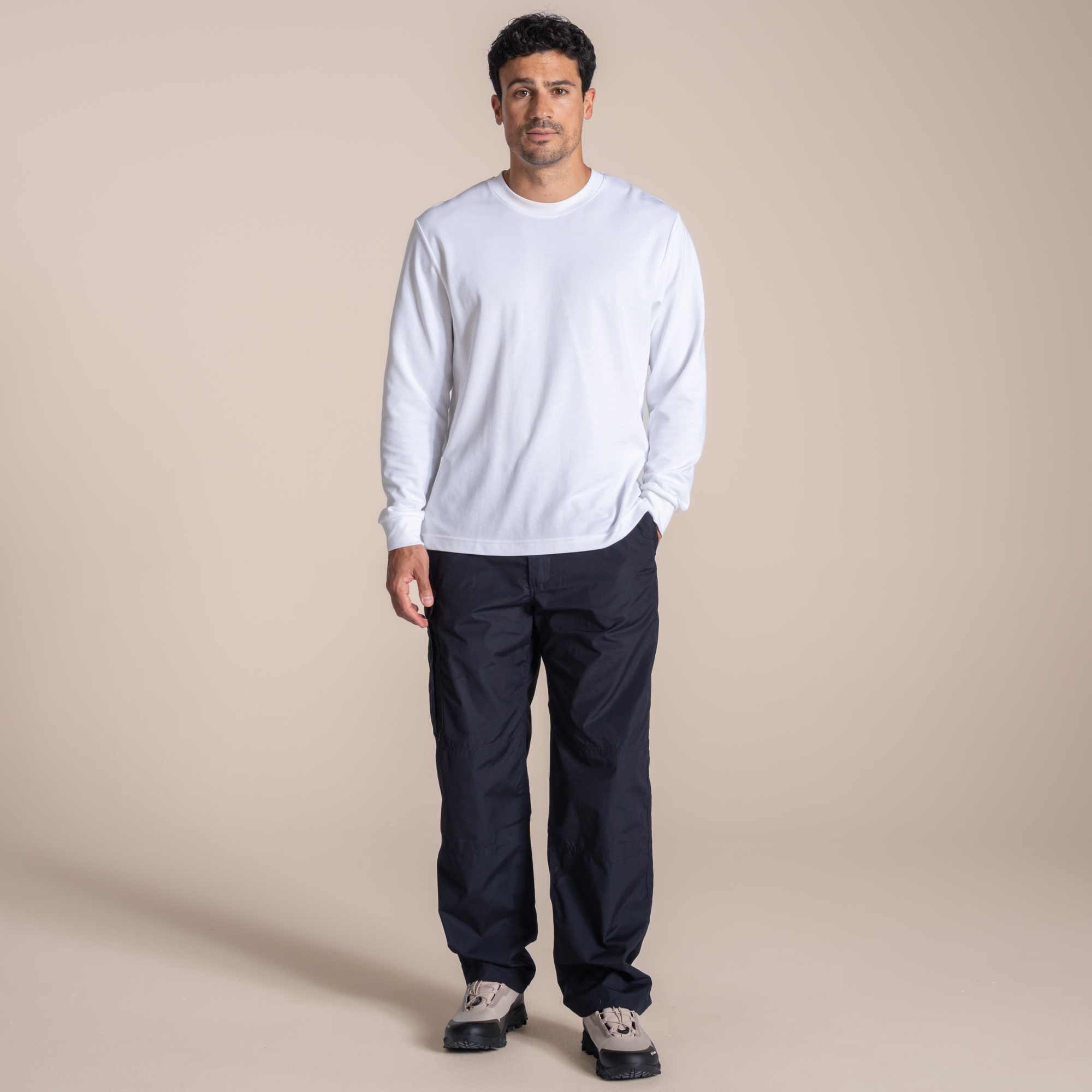 Craghoppers Men's Navy Kiwi Classic Trousers Size: 34S