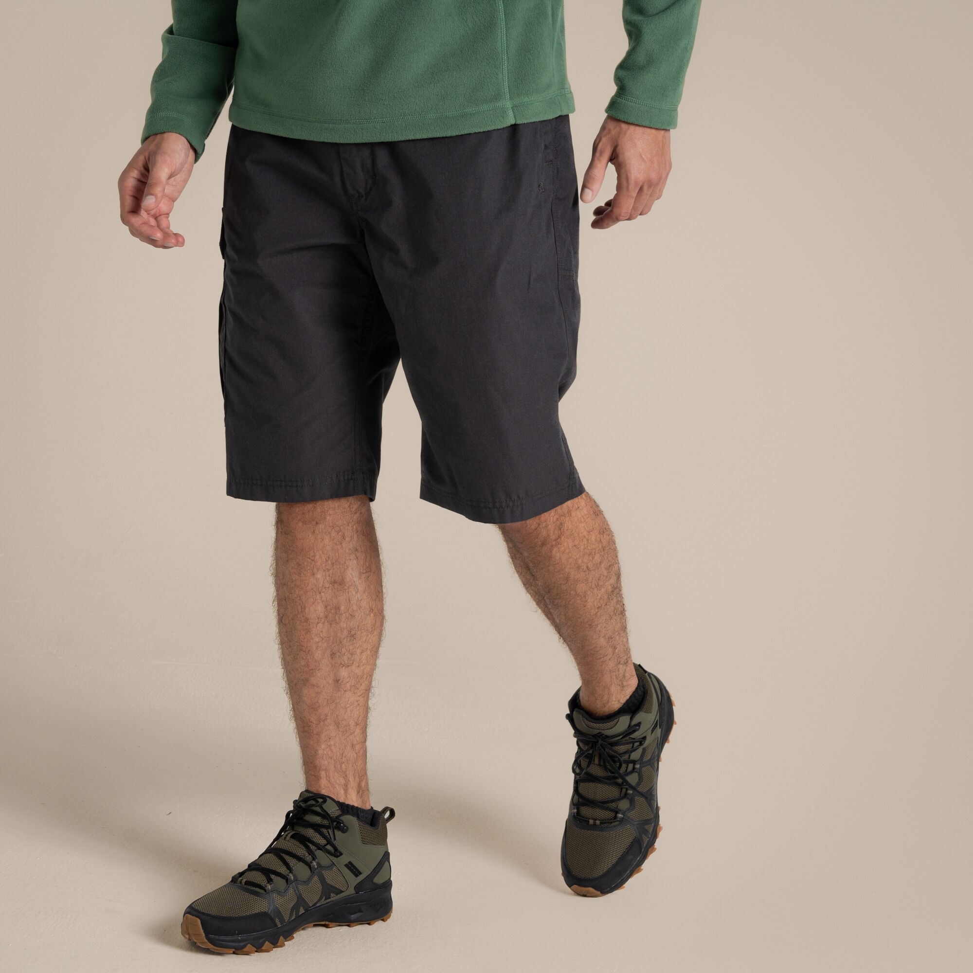 Craghoppers Men's Black Kiwi Long Shorts Size: 36