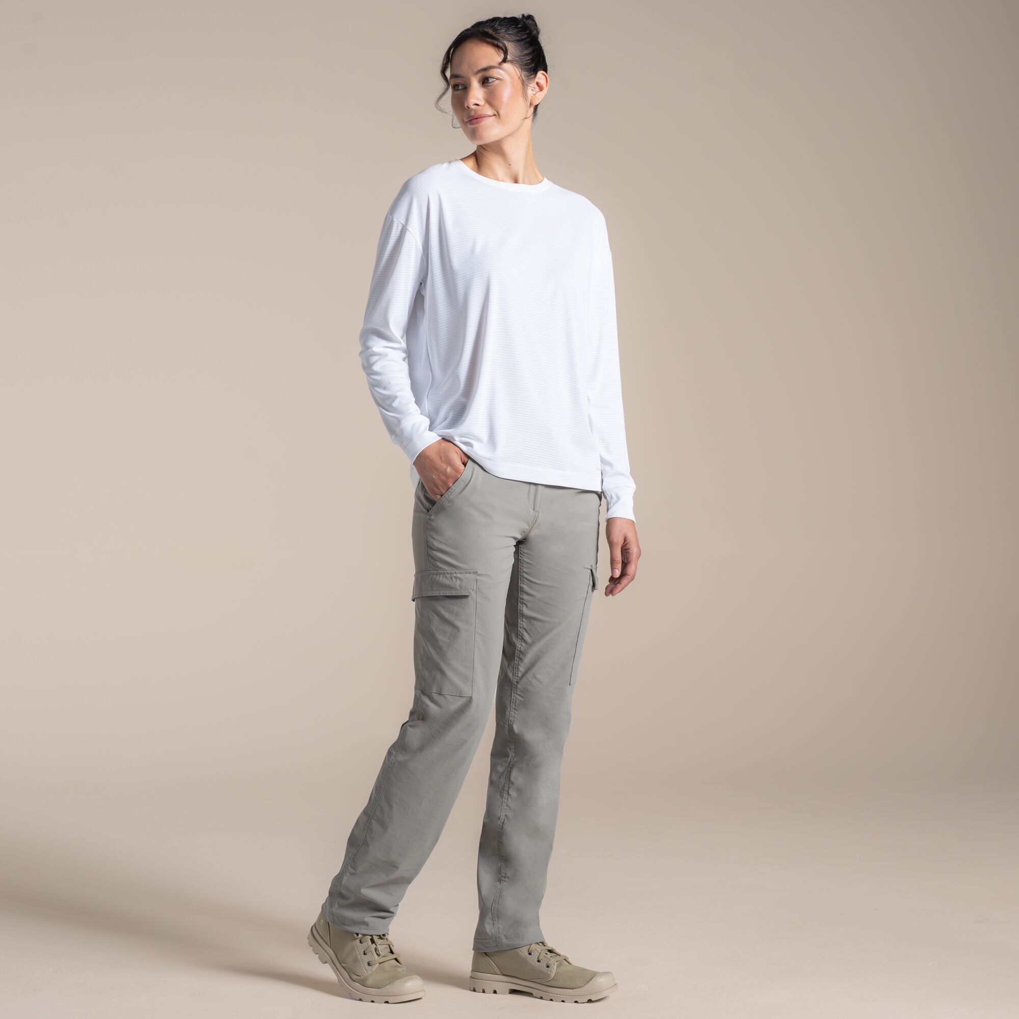 Craghoppers Women's Green Nosilife Rif Stretch Cargo Trousers Size: 20R